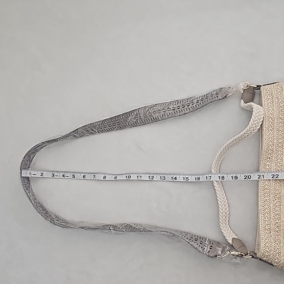 Stella & Dot Ellie Hobo Purse Handbag Neutral Woven Style With Cutout Strap - Picture 13 of 13